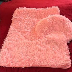 Fluffy Pink Faux Fur Bathroom Rug Set